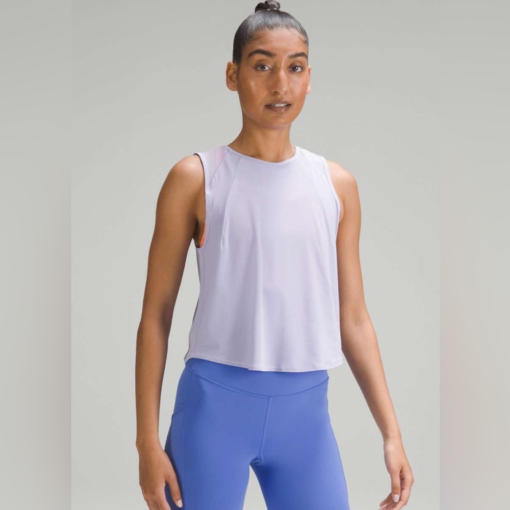 🌼Lululemon athletica Sculpt crop tank lilac smoke size 2